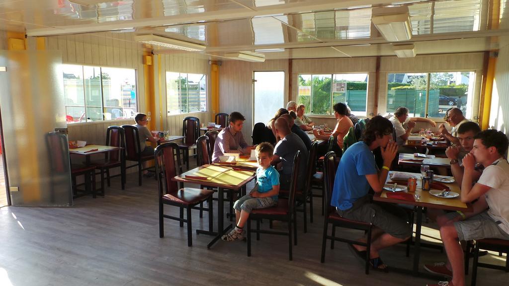 Camping De Kerurus Hotel Plounéour-Trez Zewnętrze zdjęcie