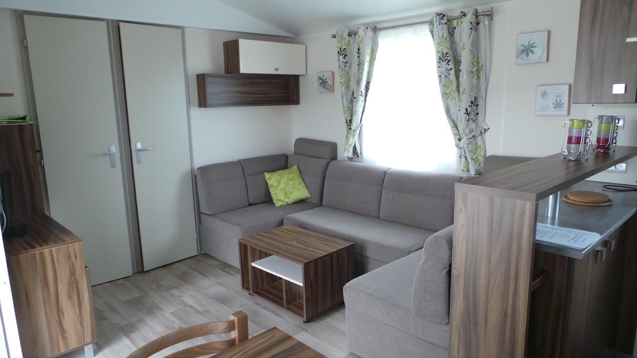 Camping De Kerurus Hotel Plounéour-Trez Pokój zdjęcie