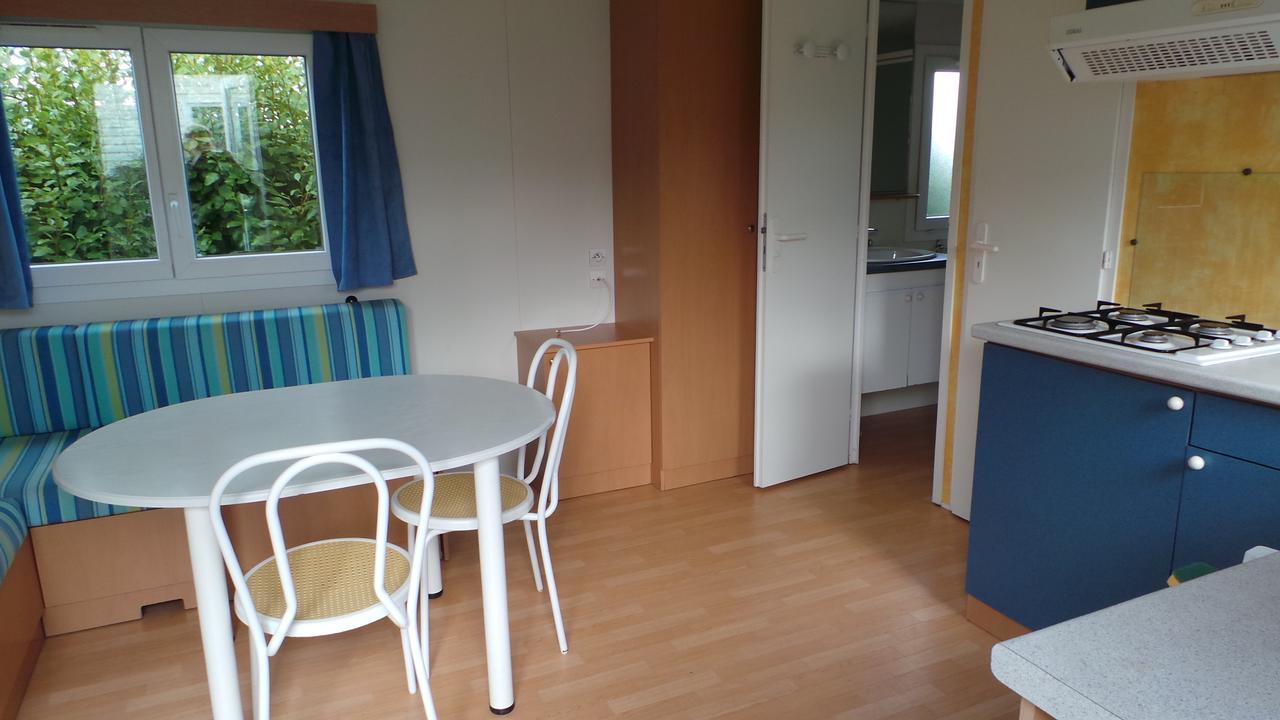 Camping De Kerurus Hotel Plounéour-Trez Pokój zdjęcie