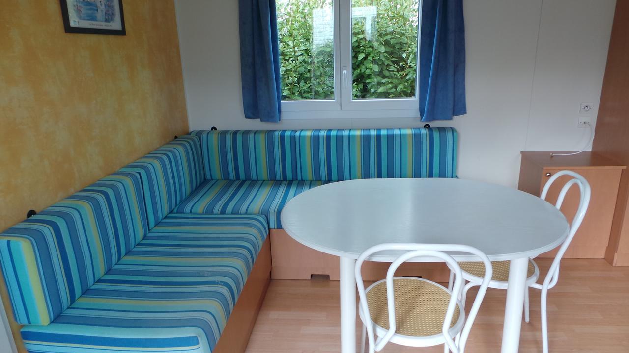 Camping De Kerurus Hotel Plounéour-Trez Pokój zdjęcie